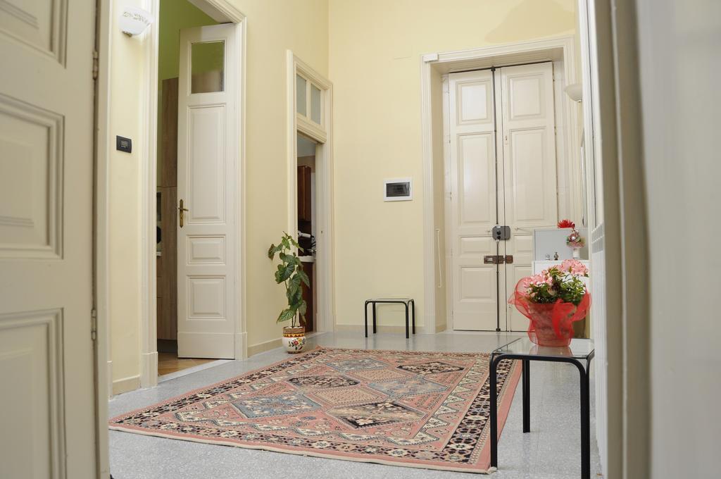 B&B Villa Roma 피아차암머리나 외부 사진