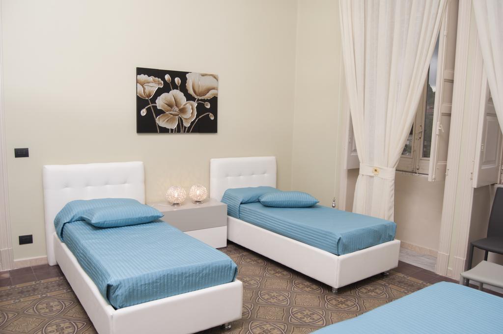 B&B Villa Roma 피아차암머리나 외부 사진
