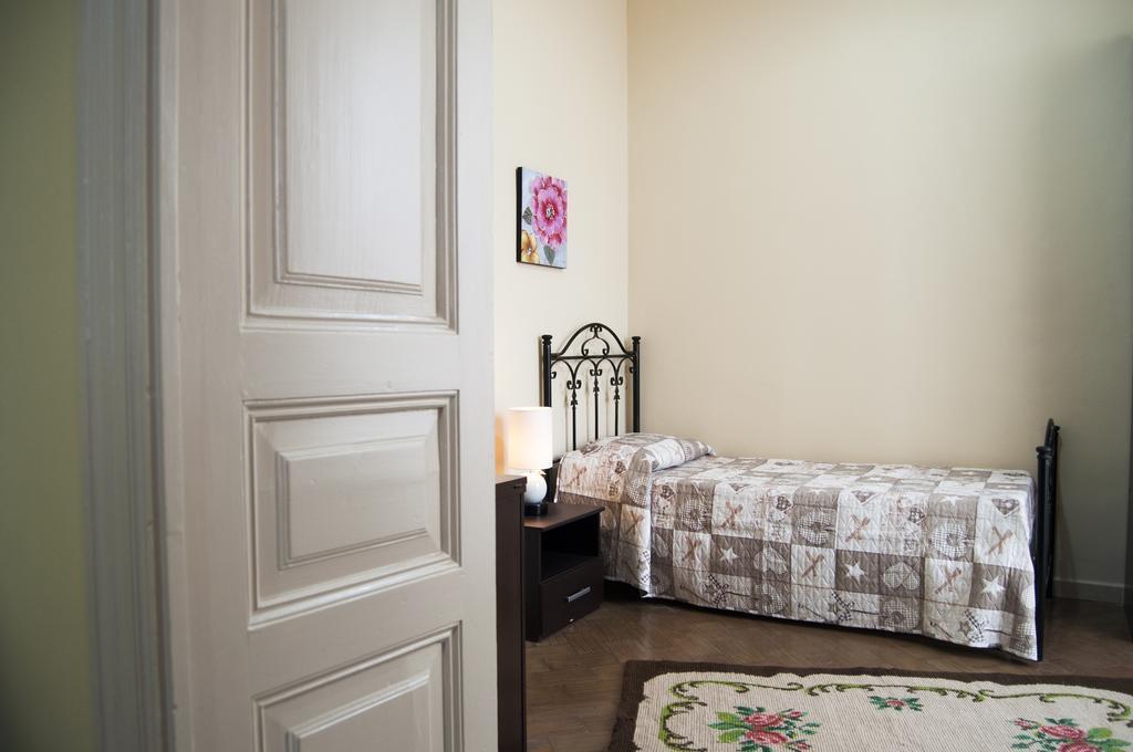 B&B Villa Roma 피아차암머리나 외부 사진
