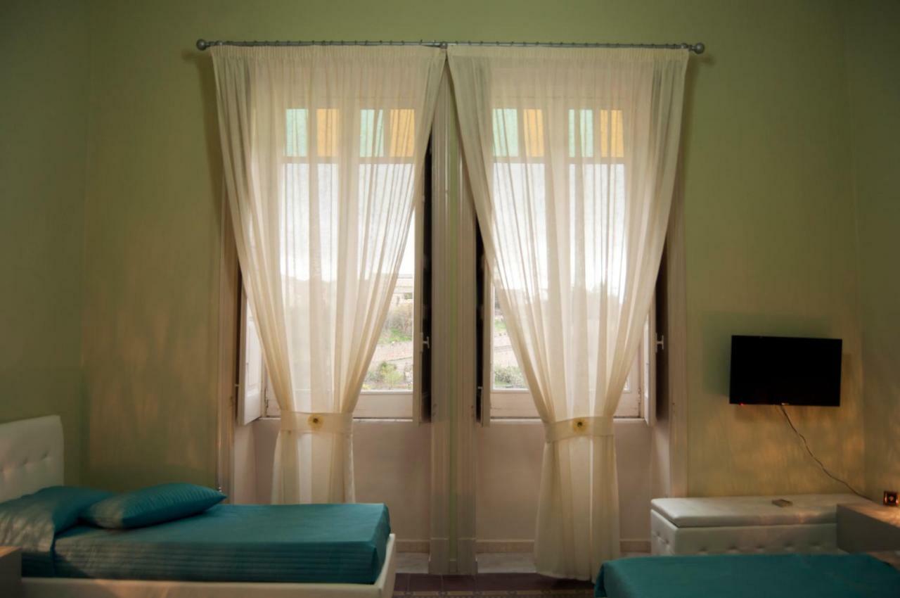 B&B Villa Roma 피아차암머리나 외부 사진